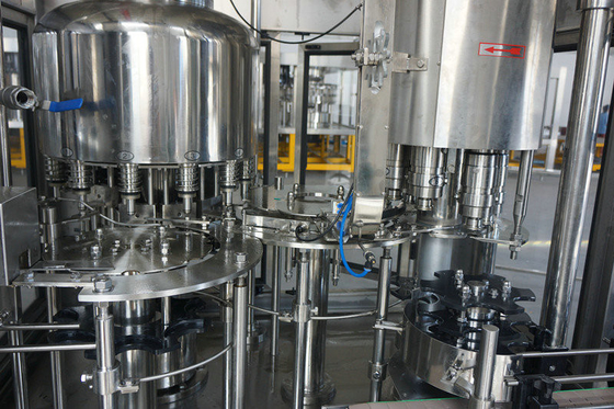 Auto High Speed Edible Oil Filling Machine with Stainless Steel SS304 4 - 32 Head Filling