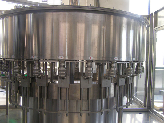 ガラスかプラスチックびんの飲料の充填機、ミルク/茶/水差し機械 2000BPH - 15000B/h
